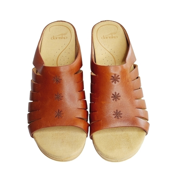 Dansko Tilly Clog Wooden Sandal Size 41  US 10.5  Brown Leather Comfort Platform - Picture 14 of 16